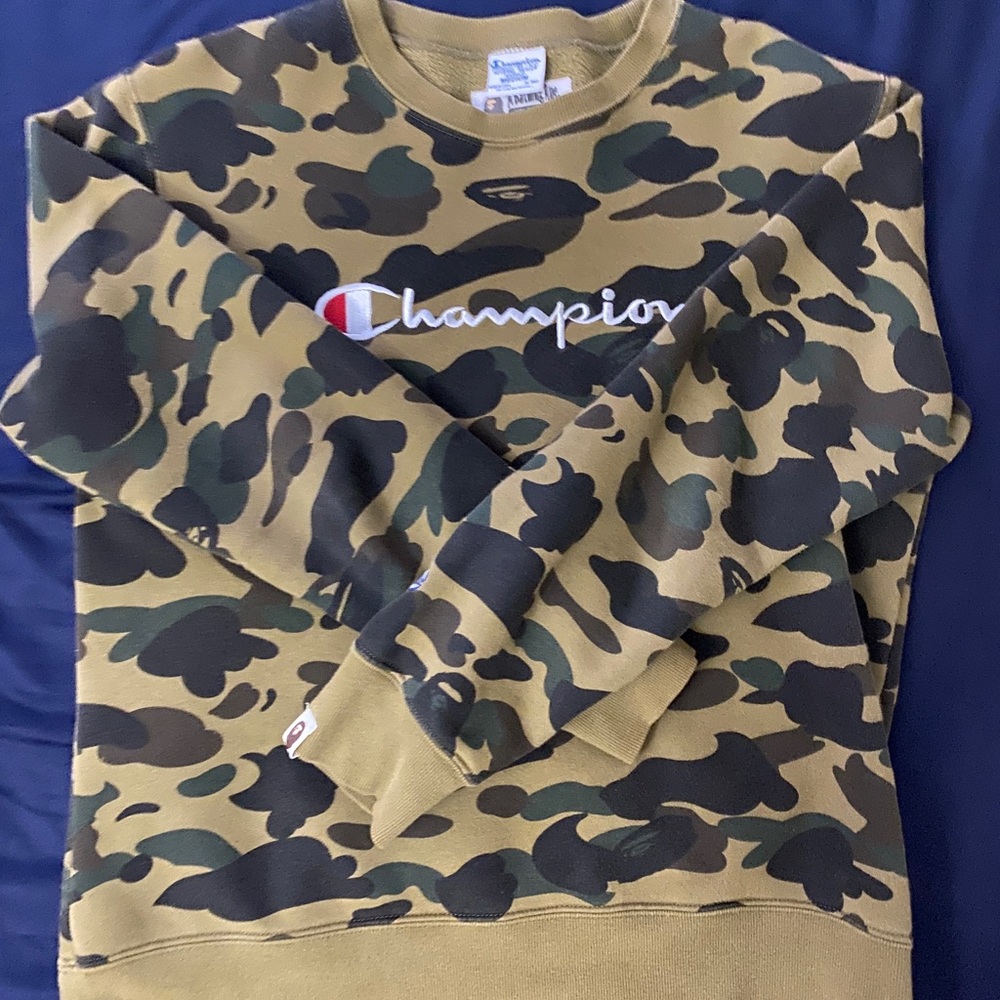 1st camo Bape x Champion Sweater Green Crewneck